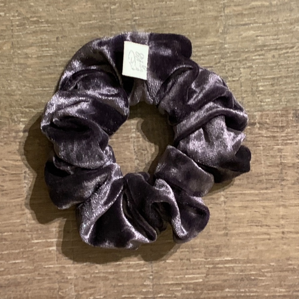 He Still Loves Me full size Dew scrunchie